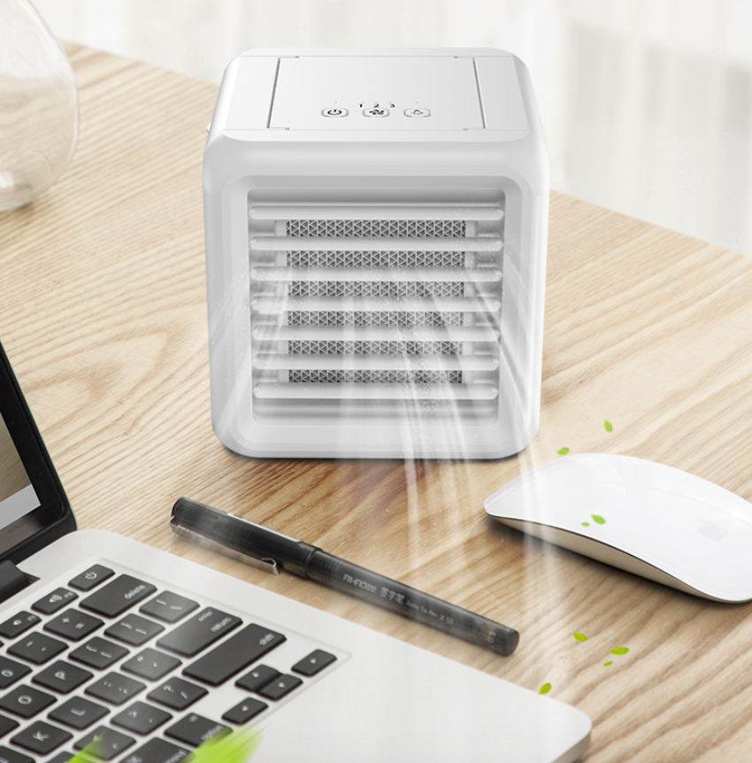 Compact USB Chill Cube